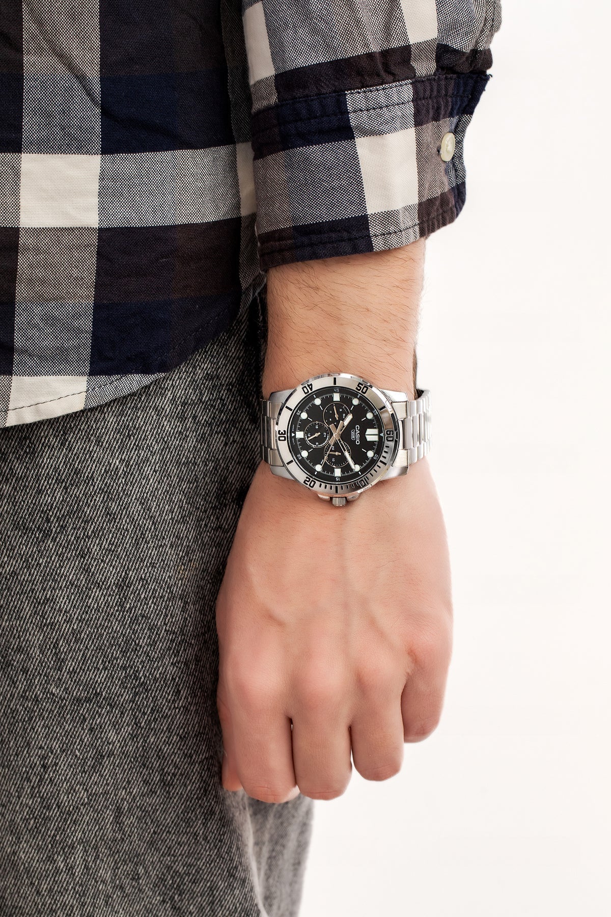 CASIO MTP-VD300D-1E MEN WATCH