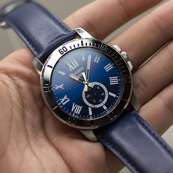 Casio Enticer Men Analog Blue Dial Watch MTP-VD200L-2B