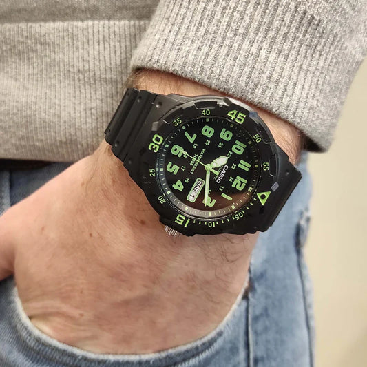 Casio Men's MRW200H-3B Sport