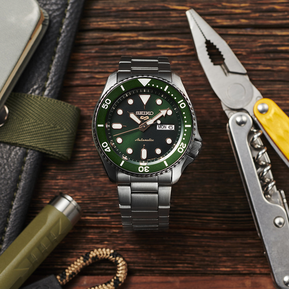 SEIKO SRPD63K1 SILVER STEEL BAND GREEN DIAL FOR MEN