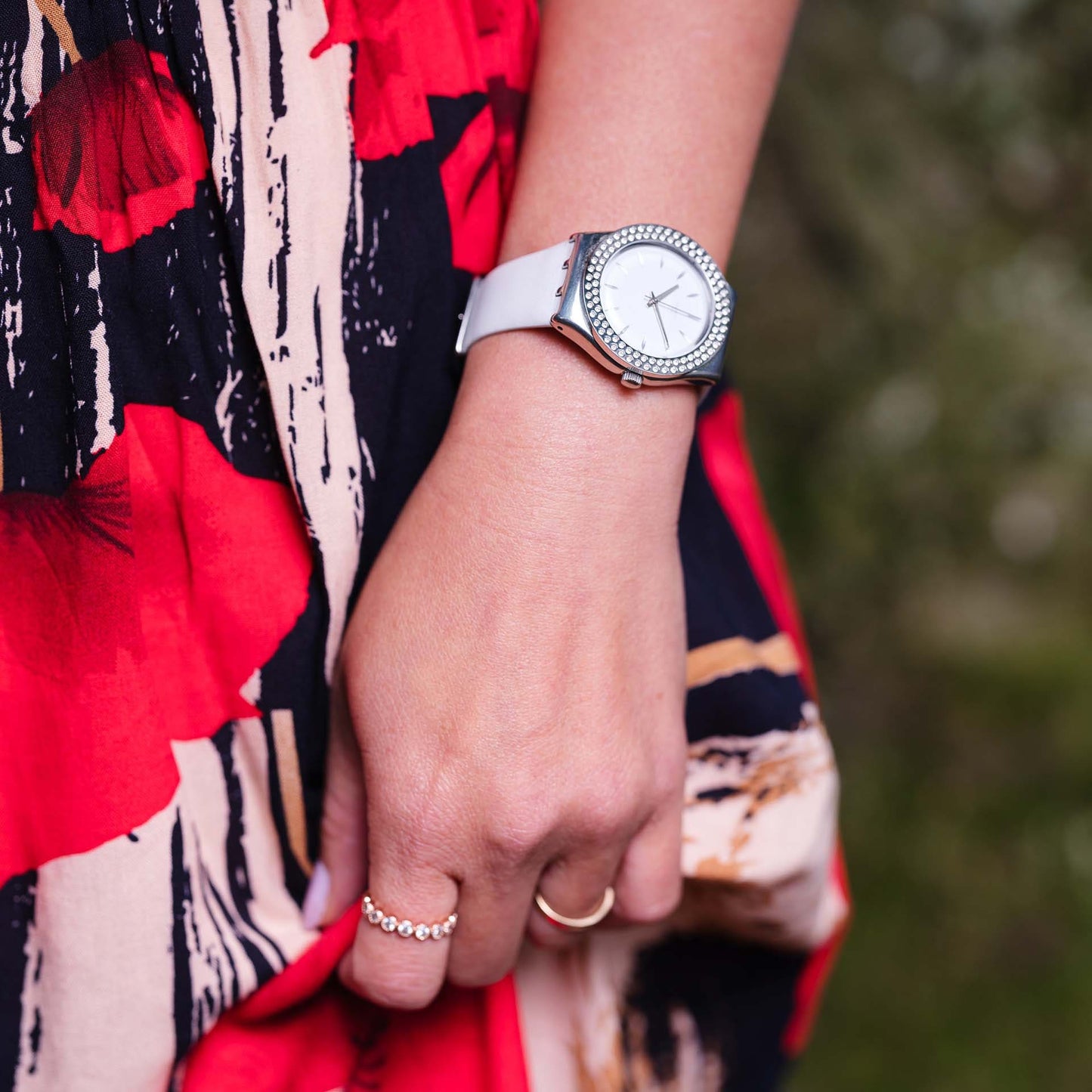 SWATCH YLS217 WOMEN WATCH