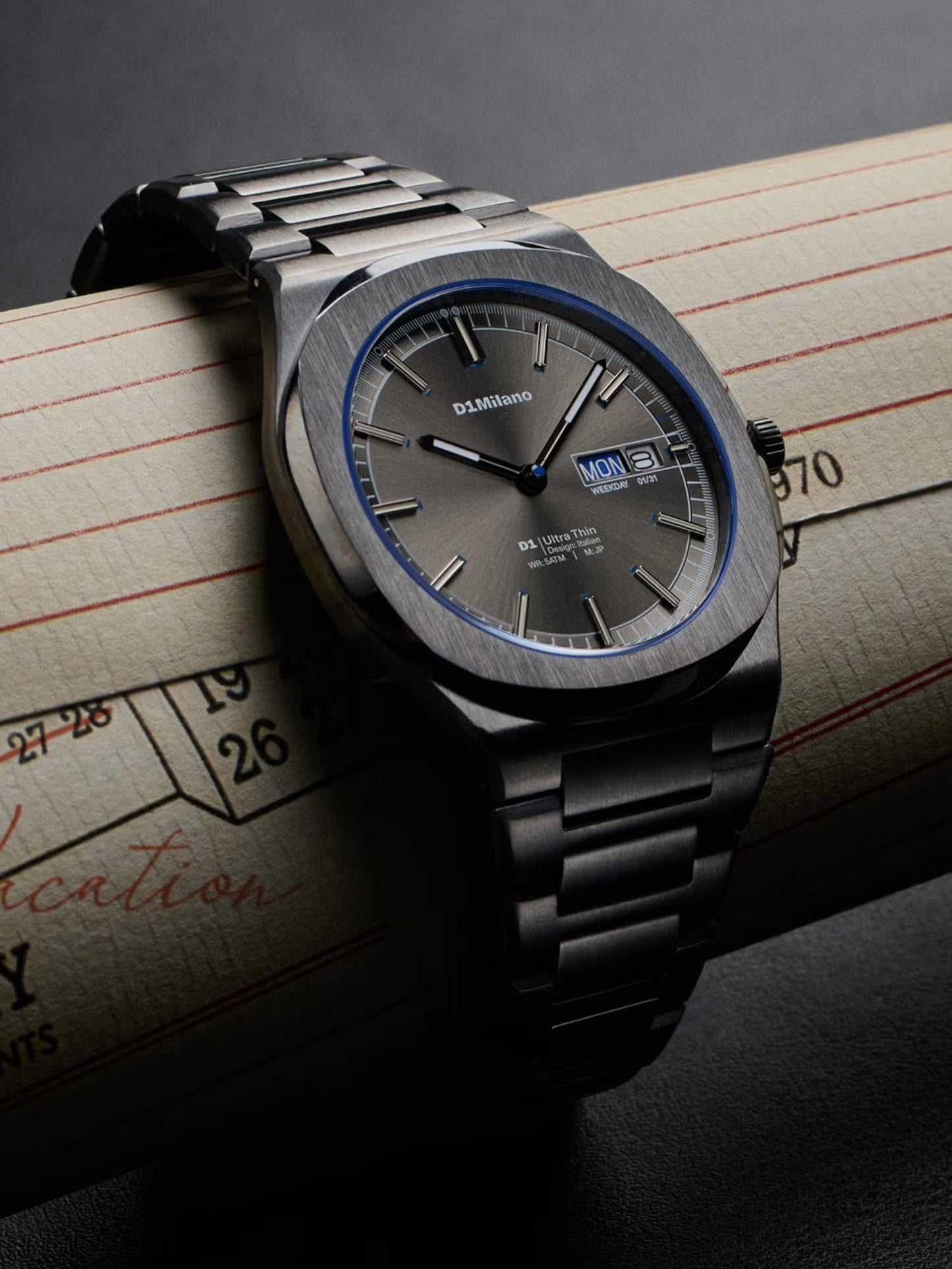 D1 MILANO D1-UHBJ08 GREY STEEL BAND GREY DIAL FOR MEN