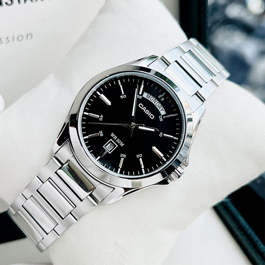 Casio Classic Silver Watch MTP1370D-1A1